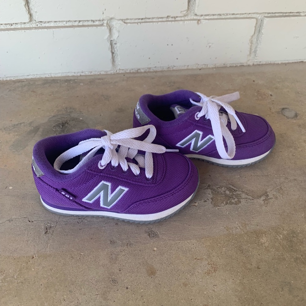 Purple toddler 6.5 Shoes